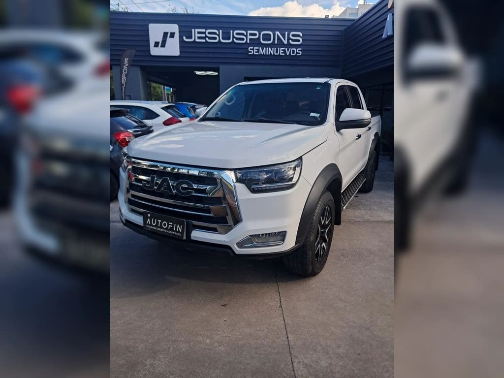2023 JAC T8 2.0T - Imagen 1
