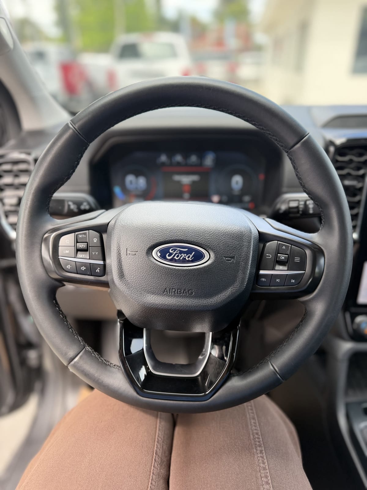2024 Ford Ranger Limited - Miniatura 10