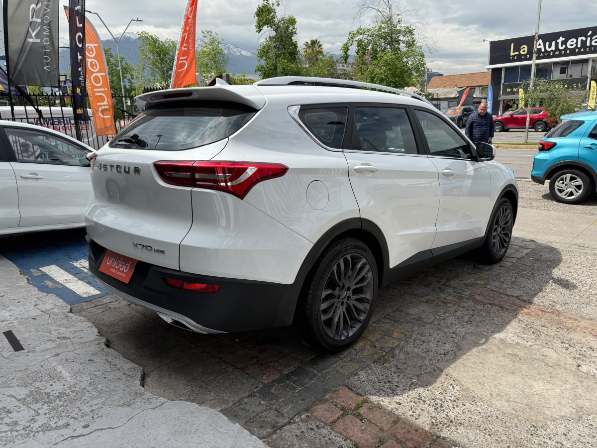 2025 Jetour X70 1.5 - Miniatura 6