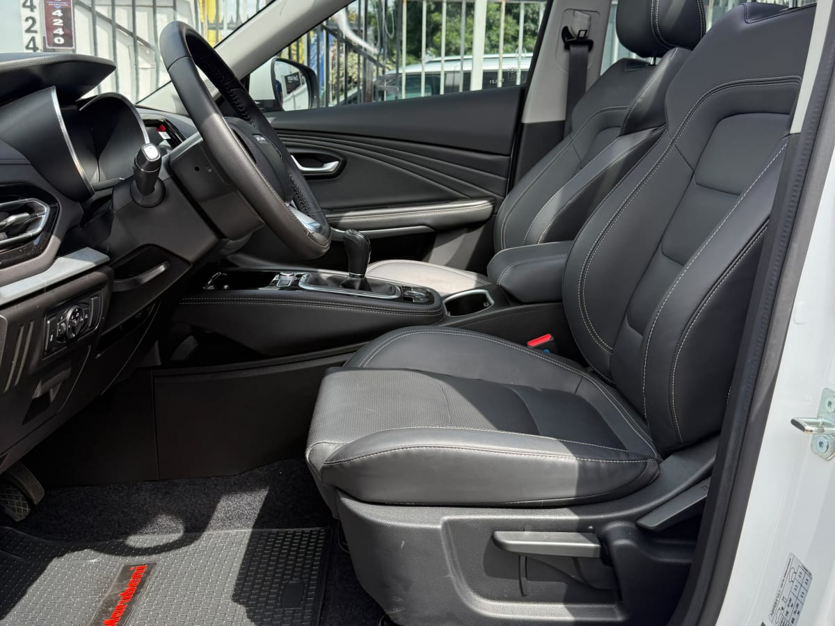 2025 Jetour X70 1.5 - Miniatura 10