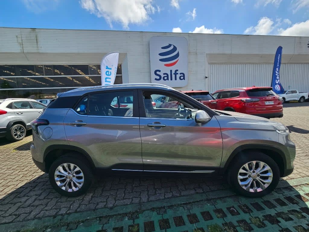 2023 Chevrolet Groove 1.5 Plata - Miniatura 4