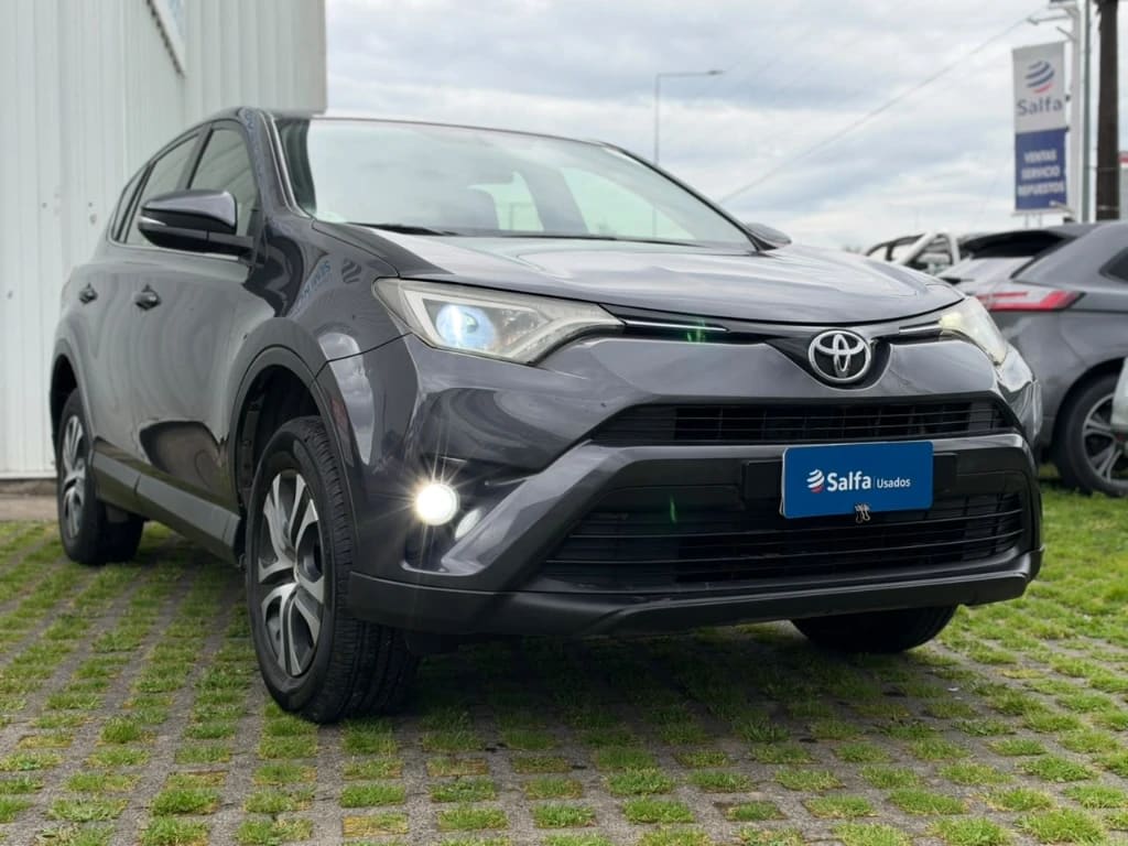 2017 Toyota Rav4 2.0 Gris - Miniatura 3
