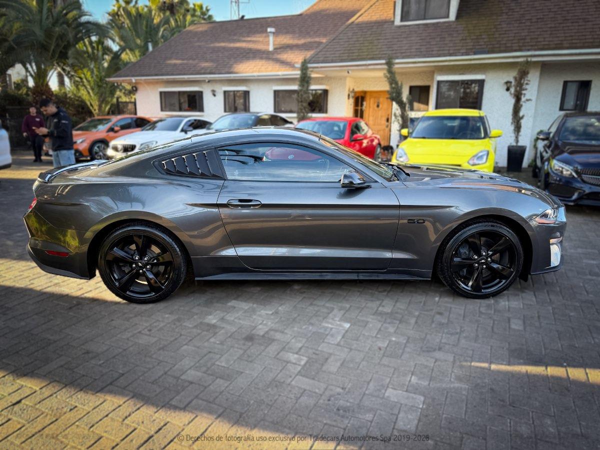 2019 Ford MUSTANG 5.0 Gris - Miniatura 3