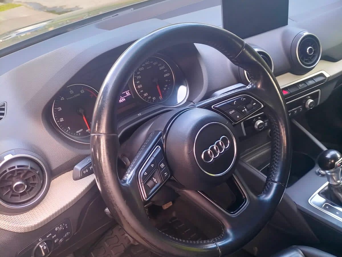 2017 Audi Q2 1.4 Gris - Miniatura 7
