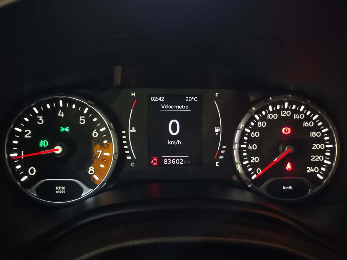 2022 Jeep Renegade Sport LX Plata - Miniatura 8