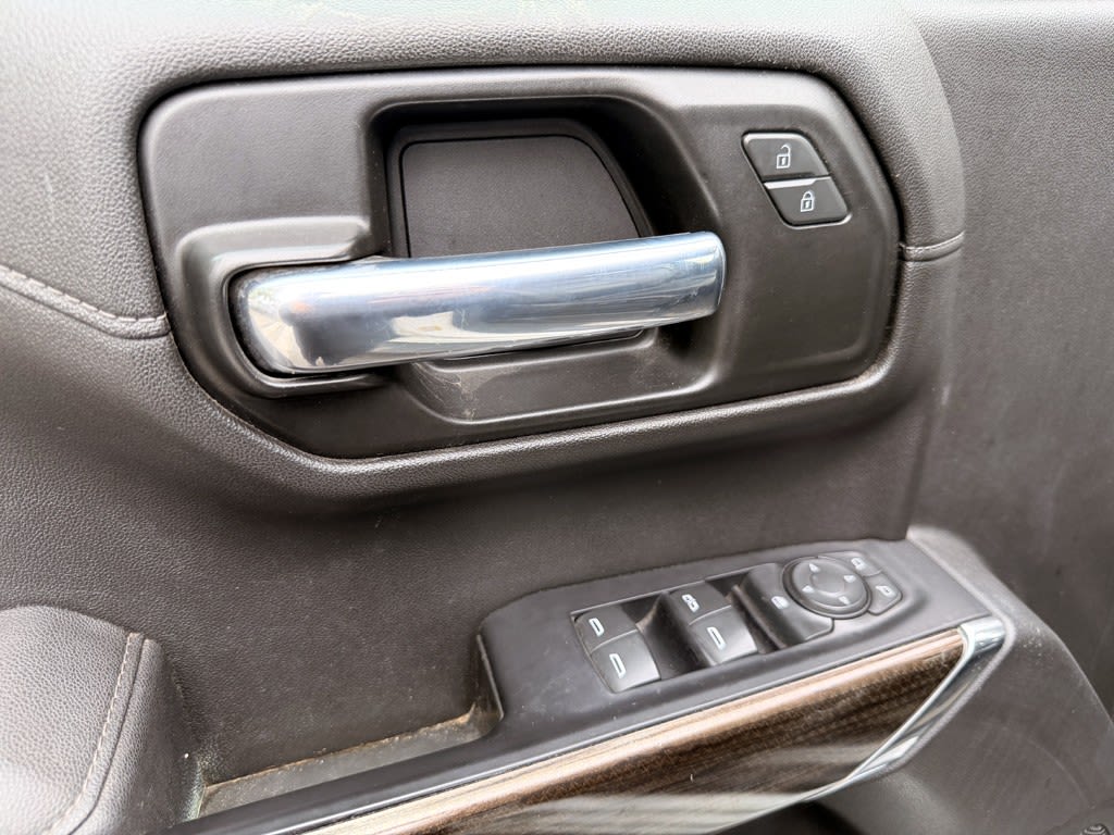 2022 Chevrolet SILVERADO LTZ - Miniatura 10