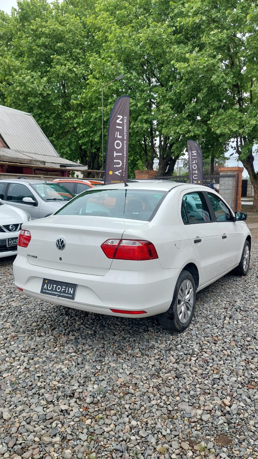 2022 Volkswagen Voyage - Miniatura 6