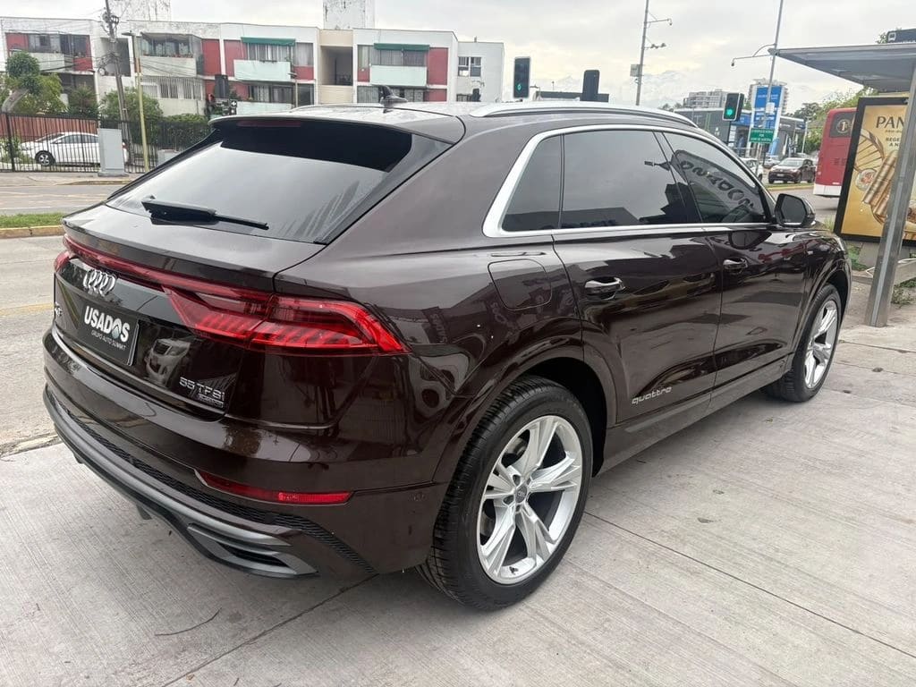 2021 Audi Q8 3.0 - Miniatura 6
