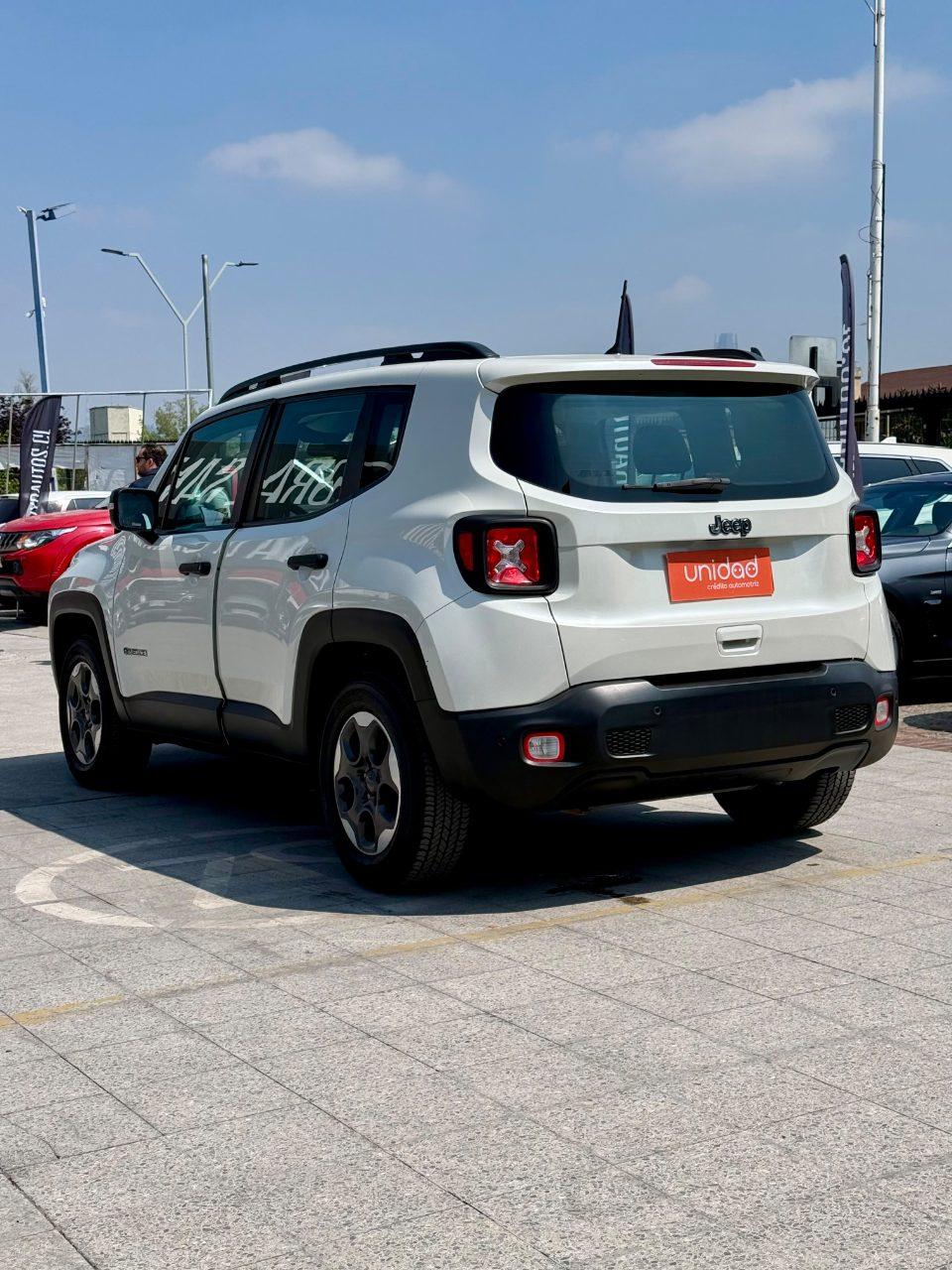 2022 Jeep RENEGADE SPORT - Miniatura 10