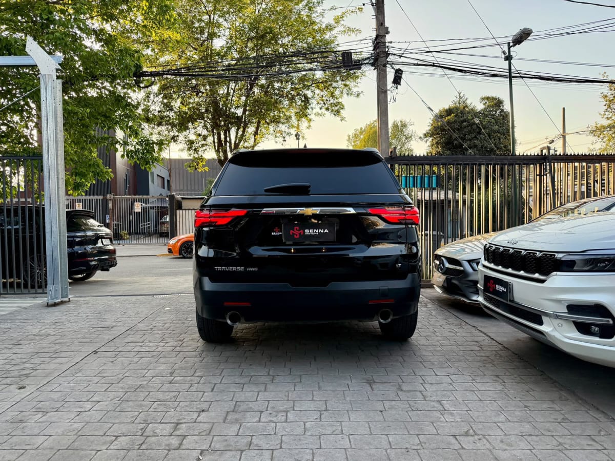 2023 Chevrolet Traverse LT - Miniatura 6
