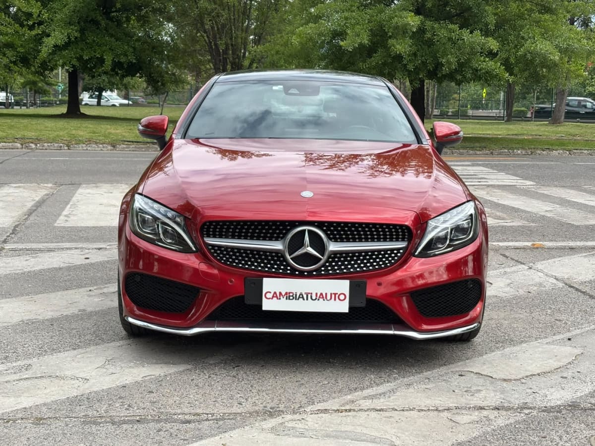 2016 Mercedes-Benz C300 2.0 - Miniatura 2