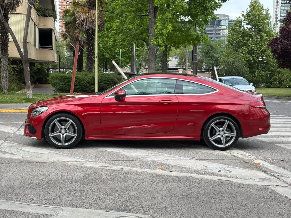 2016 Mercedes-Benz C300 2.0 - Miniatura 6