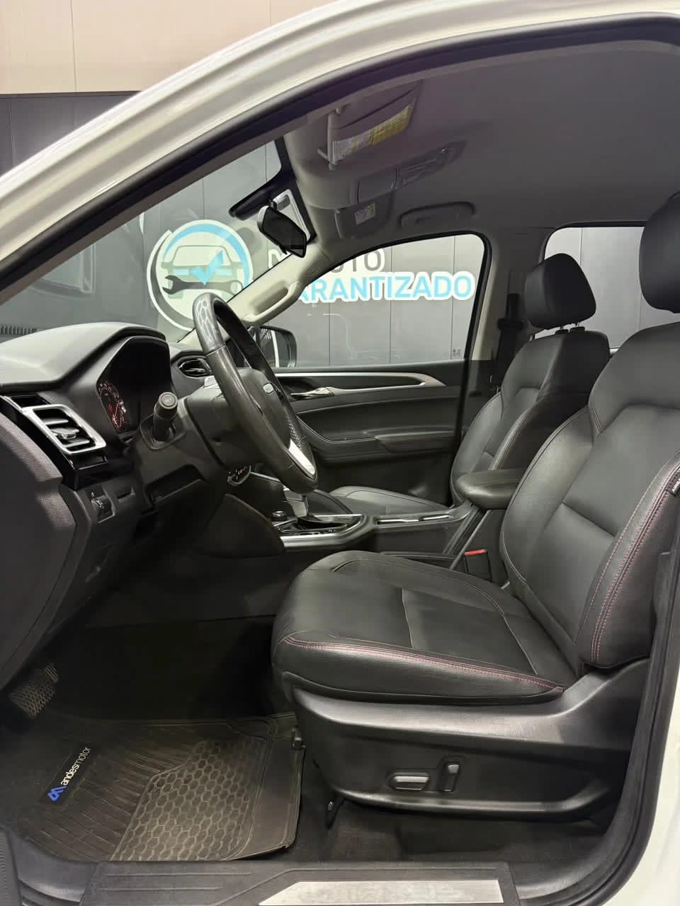 2024 Maxus T60 2.0 Blanco - Miniatura 6