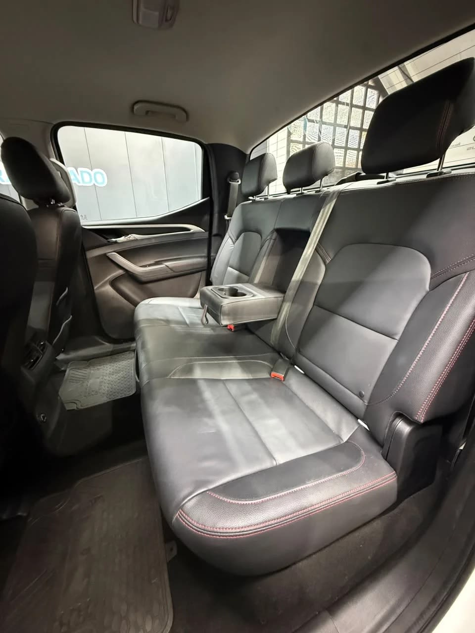 2024 Maxus T60 2.0 Blanco - Miniatura 10