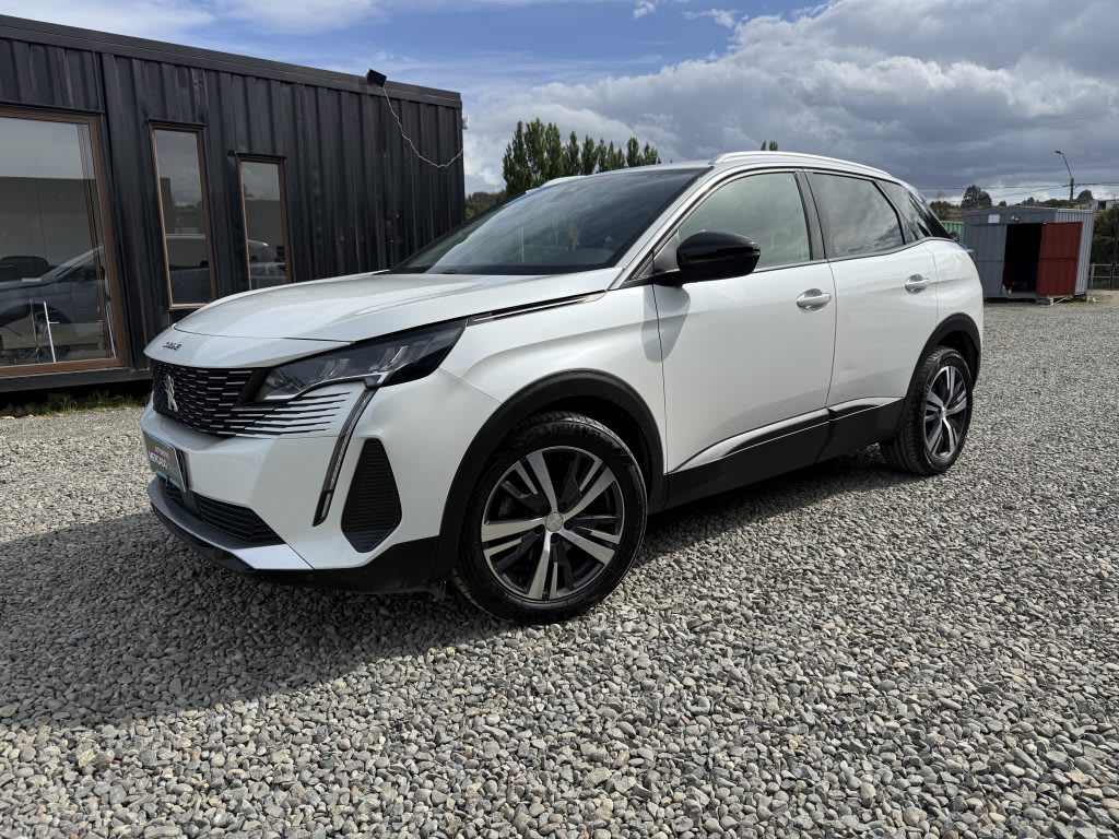 2022 Peugeot 3008 1.2 - Imagen 1