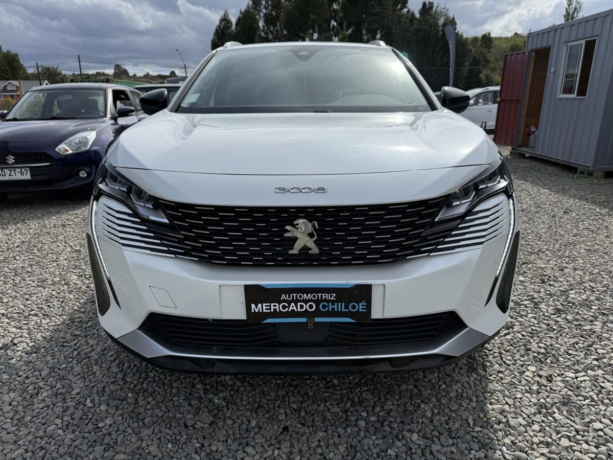 2022 Peugeot 3008 1.2 - Miniatura 3