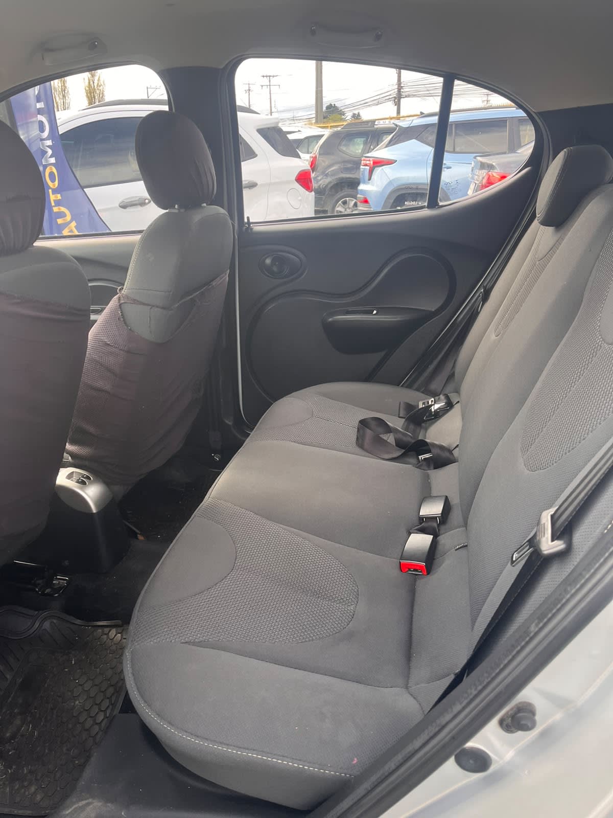 2019 Chery Iq Gris - Miniatura 9