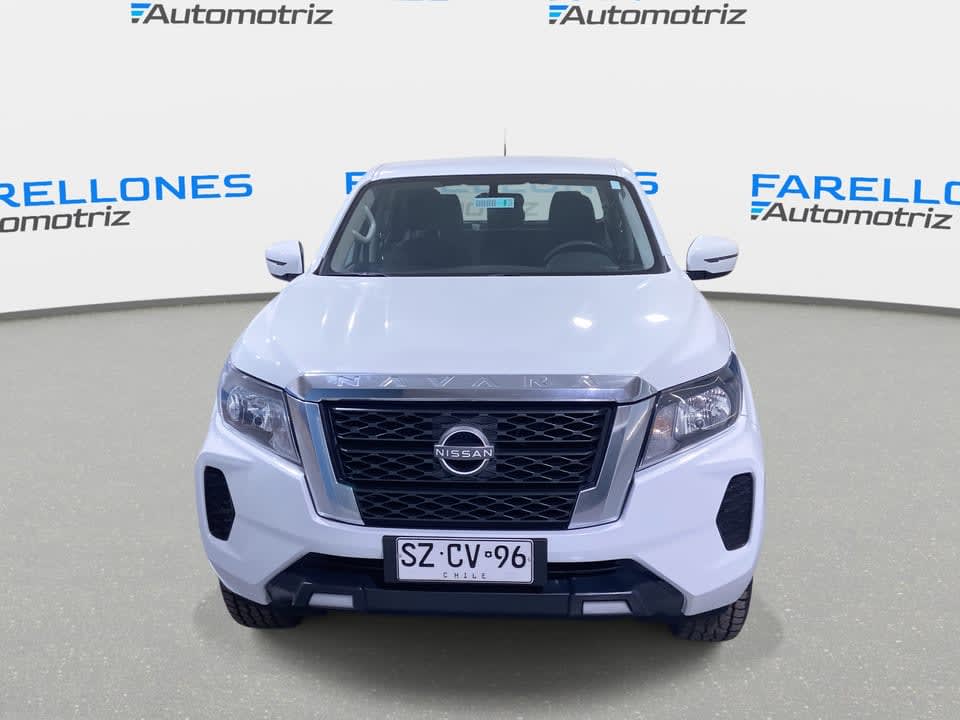 2023 Nissan NAVARA SE 2.3 MT 4X2 DSL DC E6 SE Blanco - Imagen 1