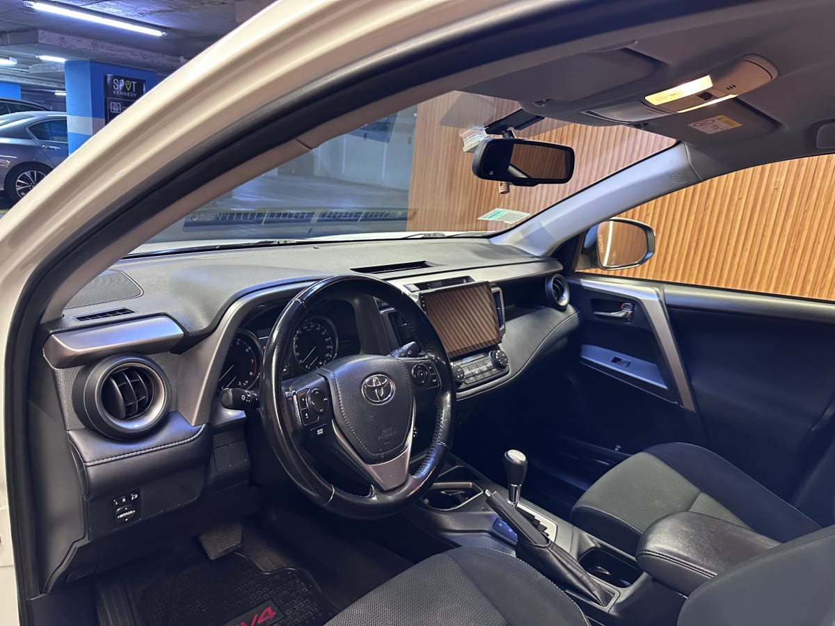 2018 Toyota Rav4 2.5 - Miniatura 7