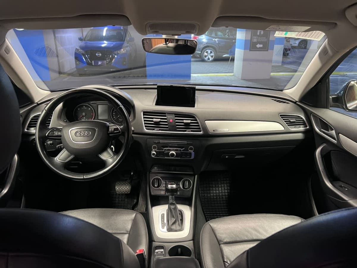 2016 Audi Q3 2.0 - Miniatura 9