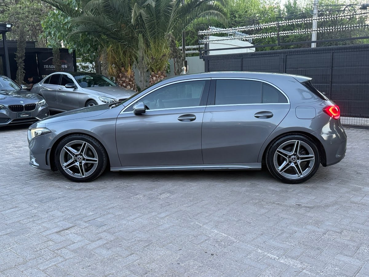 2019 Mercedes-Benz A200 Gris - Miniatura 7
