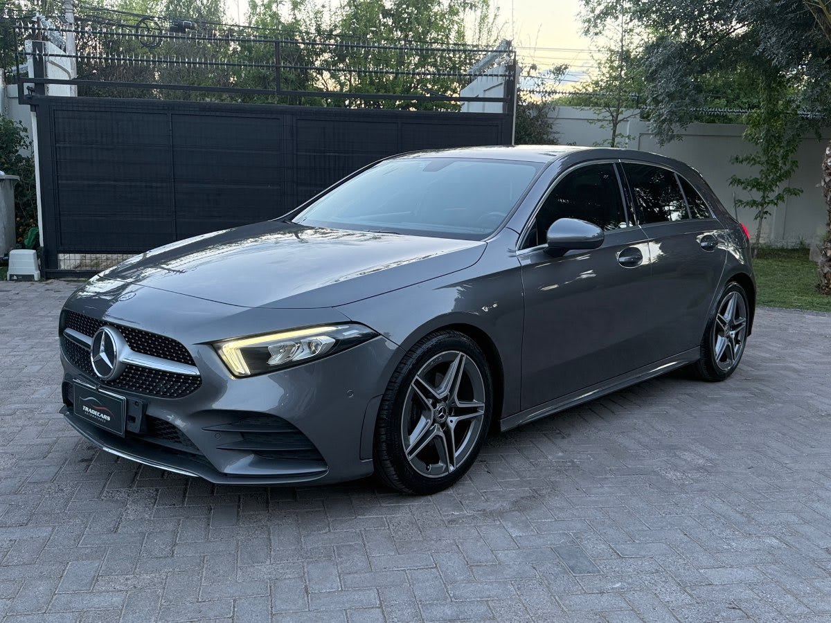 2019 Mercedes-Benz A200 Gris - Miniatura 8