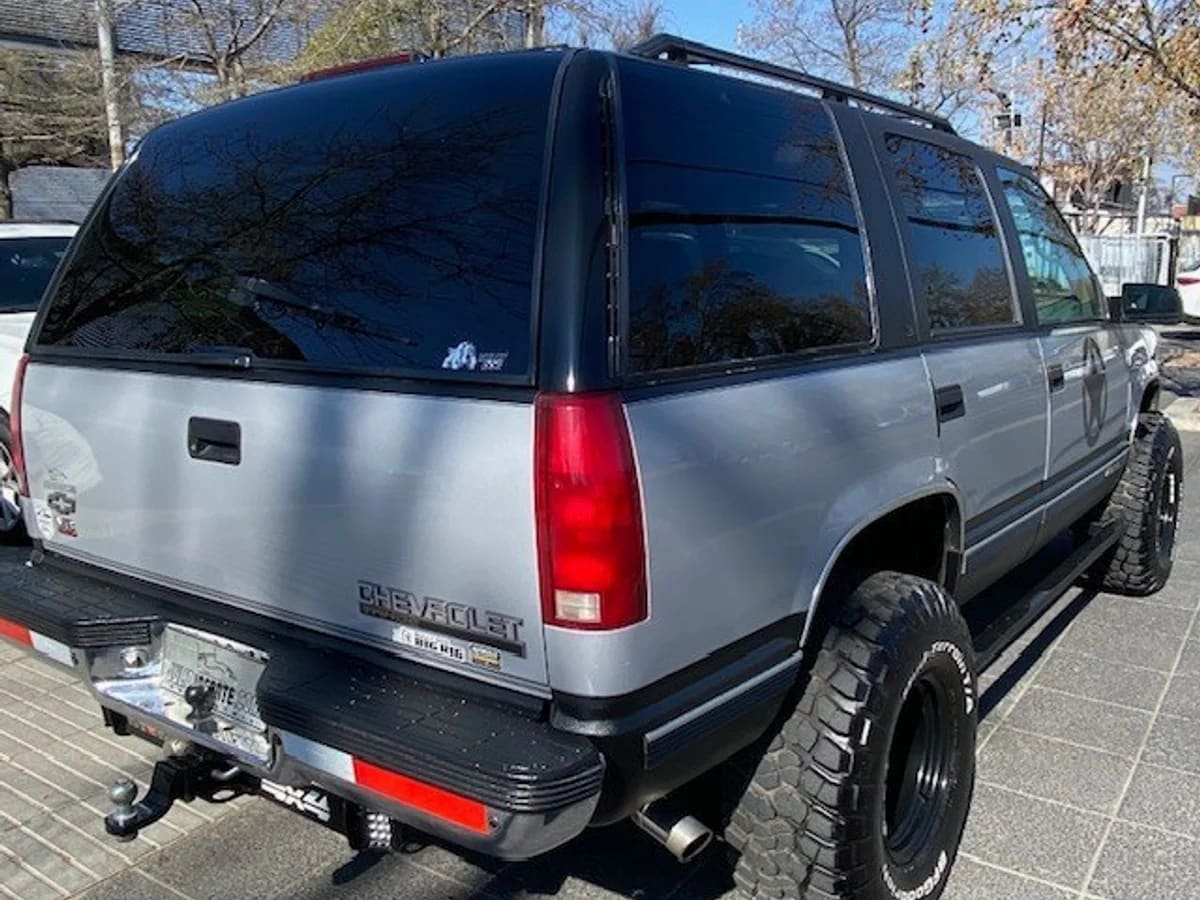 1995 Chevrolet Tahoe 5.7 - Miniatura 2
