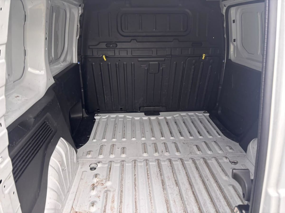 2023 Opel COMBO - Miniatura 9