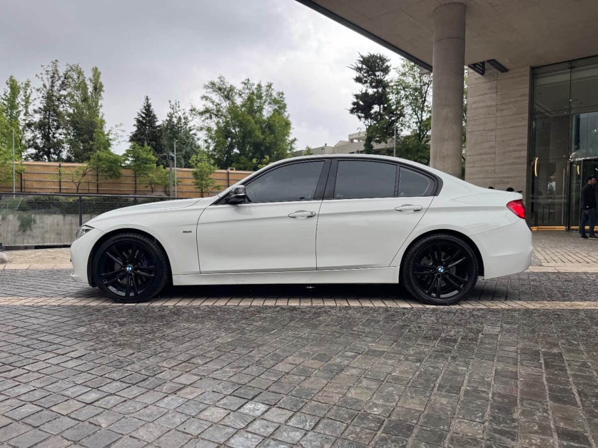 2016 BMW 340i Blanco - Miniatura 7