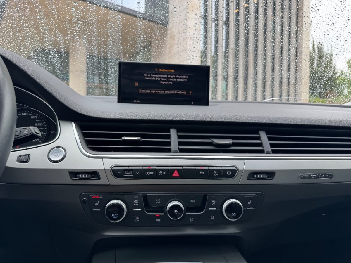 2020 Audi Q7 2.0 Gris - Miniatura 8