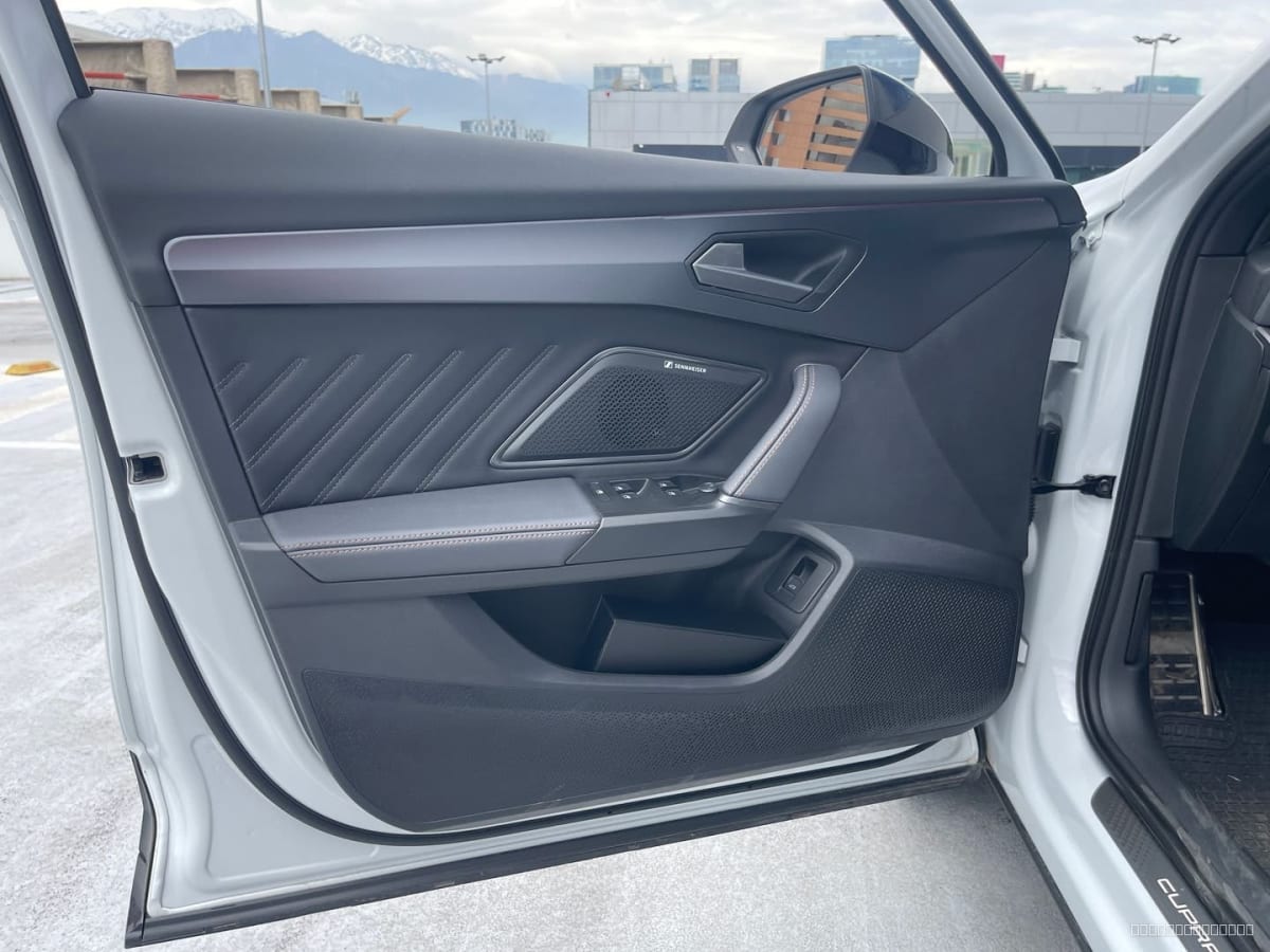2026 CUPRA Formentor VZ 2.0 AUT Blanco - Miniatura 10