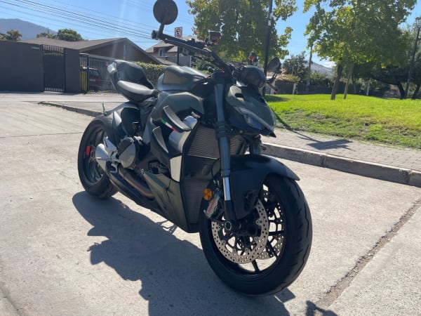 2025 Ducati STREETFIGHTER V2 en venta - Metropolitana de Santiago