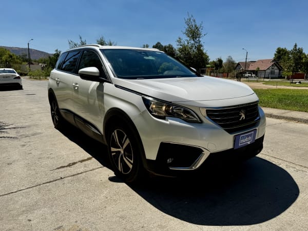 2020 Peugeot 5008 en venta - Maule
