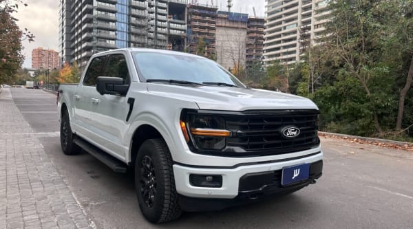 2025 Ford F 150 Xlt 5 0 4x4 en venta - Metropolitana de Santiago