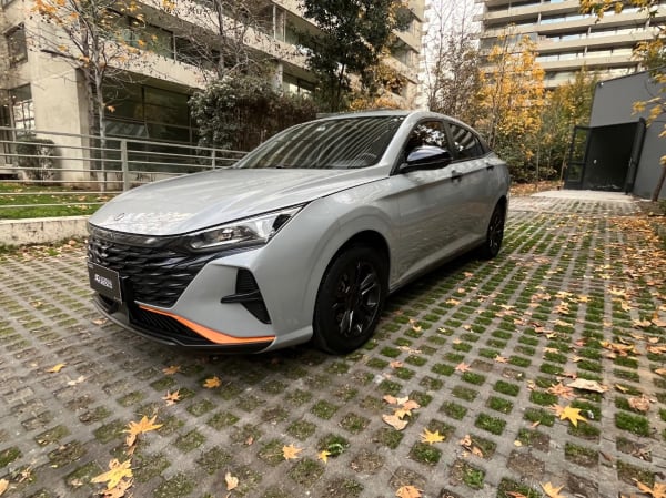 2024 Dongfeng Aeolus Y3 en venta - Metropolitana de Santiago