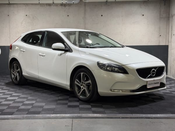 2018 Volvo V40 en venta - Metropolitana de Santiago