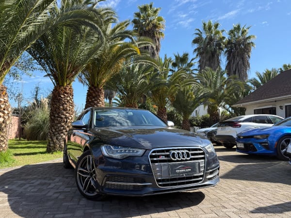 2014 Audi S6 Azul