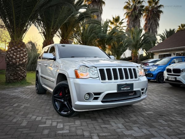 2008 Jeep GRAND CHEROKEE SRT 6.1 en venta - Metropolitana de Santiago