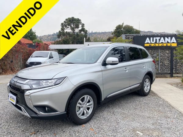 2022 Mitsubishi Outlander Automatica en venta - Metropolitana de Santiago