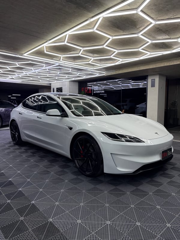 2025 Tesla Model en venta - Metropolitana de Santiago
