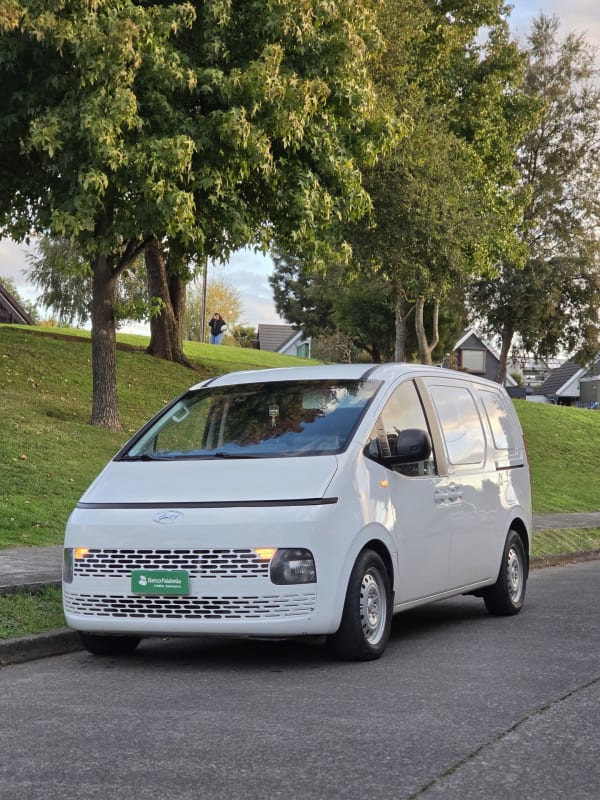 2023 Hyundai Staria en venta - La Araucanía