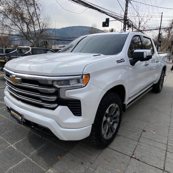 2023 CHEVROLET SILVERADO Diesel Blanco