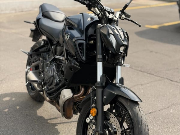 2025 Yamaha MT-07 Negro Solido