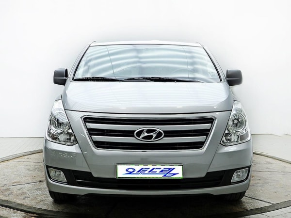 2018 Hyundai Starex en venta - importación a pedido