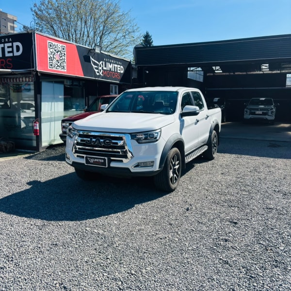 2023 JAC T8 DCAB 4X4 2.0 en venta - La Araucanía
