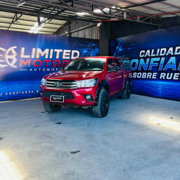 2023 Toyota HILUX DCAB MT 4X4 2.4 en venta - La Araucanía