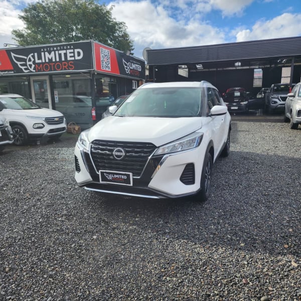 2023 Nissan KICKS SENSE 1.6 MT en venta - La Araucanía