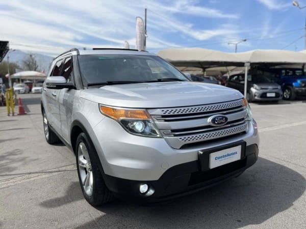 2015 Ford EXPLORER
