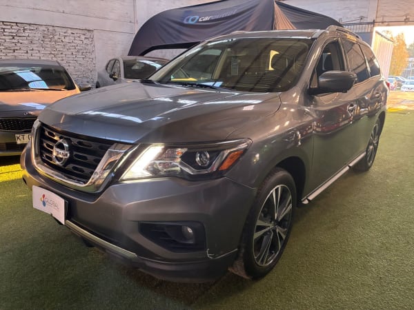 2020 Nissan Pathfinder en venta - Metropolitana de Santiago