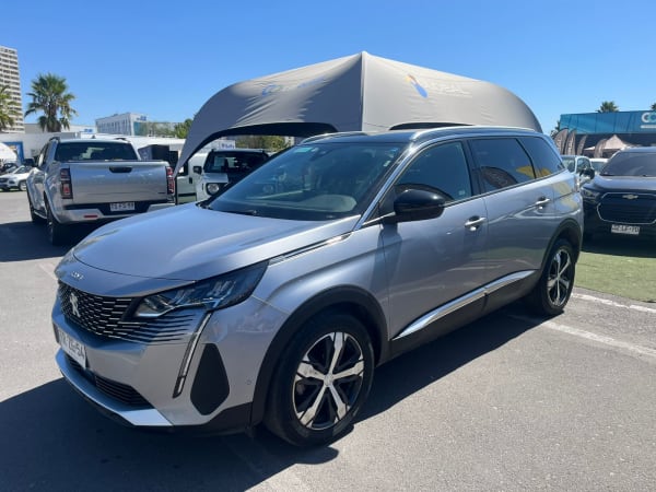 2024 Peugeot 5008 Bluehdi en venta - Metropolitana de Santiago
